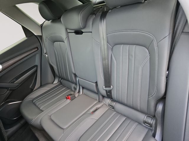 2021 Audi Q5 45 Premium quattro