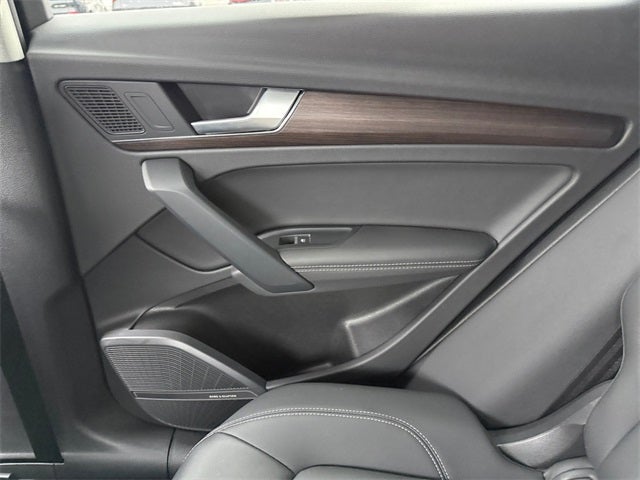 2023 Audi Q5 45 S line Premium quattro