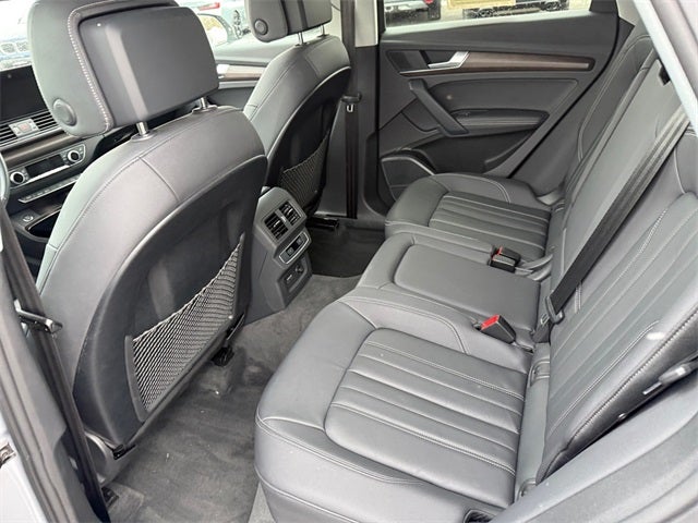 2023 Audi Q5 45 S line Premium quattro