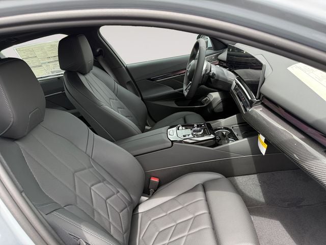 2027 BMW 5 Series 550e xDrive