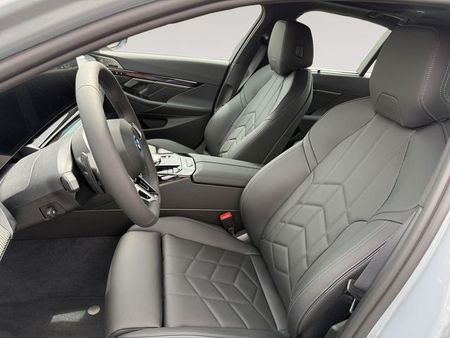 2027 BMW 5 Series 550e xDrive