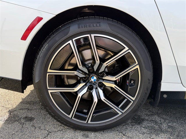 2026 BMW 7 Series 750e xDrive