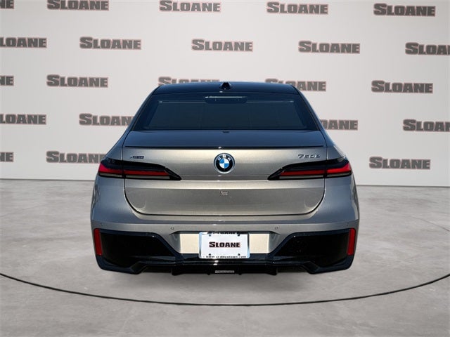 2026 BMW 7 Series 750e xDrive
