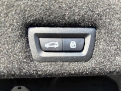 2026 BMW 7 Series 750e xDrive