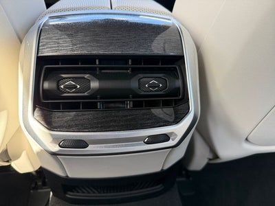 2026 BMW 7 Series 750e xDrive