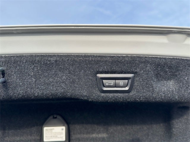 2025 BMW 5 Series 530i xDrive