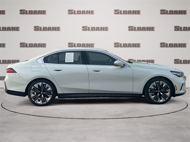 2025 BMW 5 Series 530i xDrive