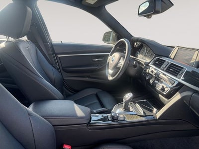 2018 BMW 3 Series 330i xDrive