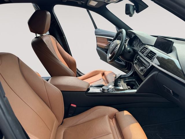 2017 BMW 3 Series 330i xDrive