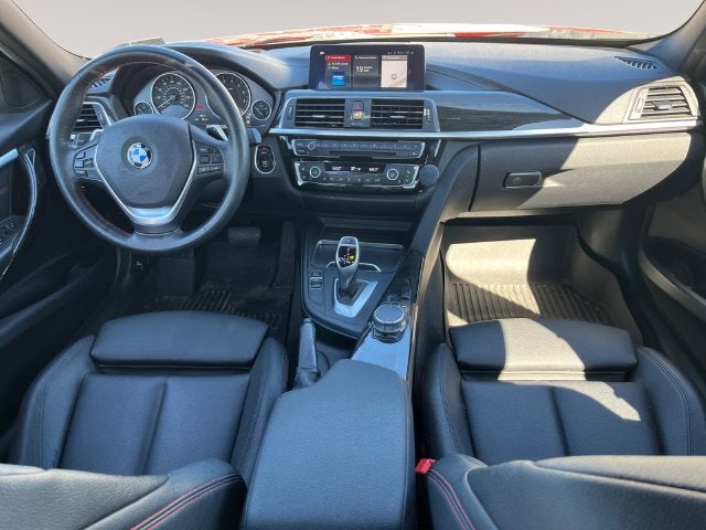 2018 BMW 3 Series 330i xDrive