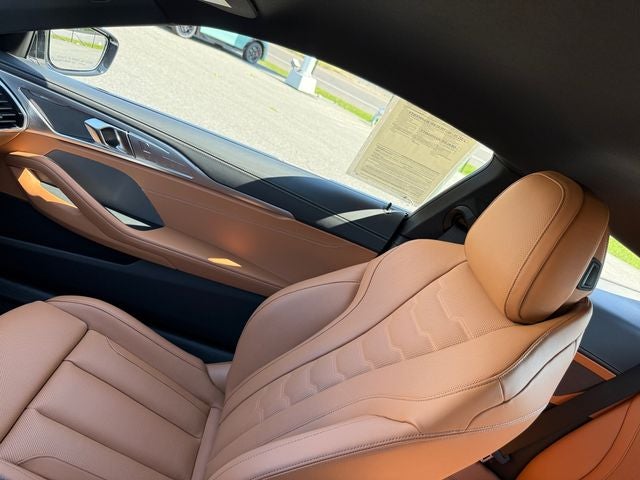 2025 BMW 8 Series M850i xDrive
