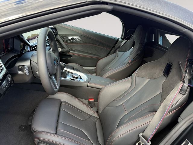 2026 BMW Z4 sDrive M40i