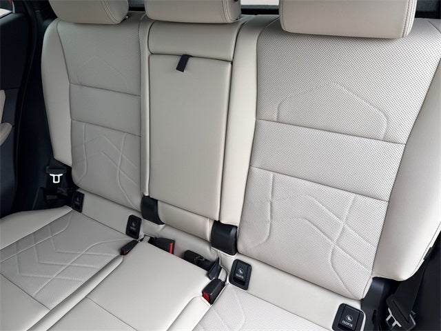 2025 BMW X2 xDrive28i