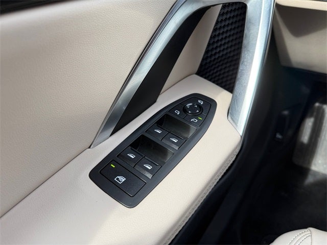 2025 BMW X2 xDrive28i