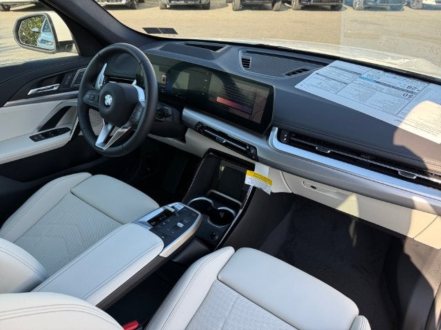 2027 BMW X1 xDrive28i