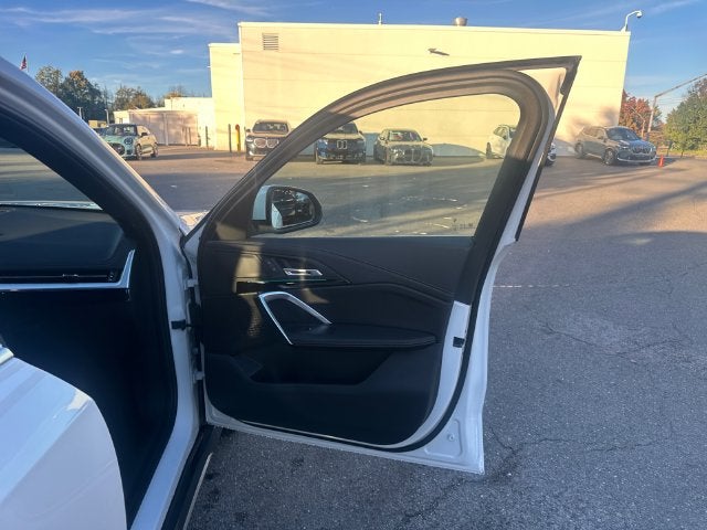 2027 BMW X1 xDrive28i