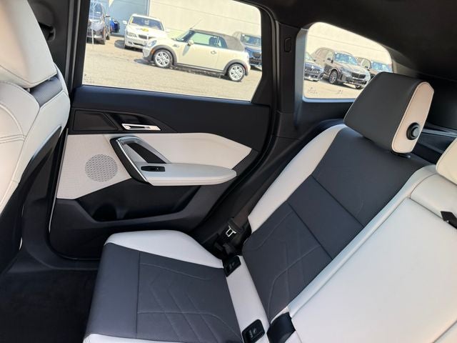 2027 BMW X1 xDrive28i