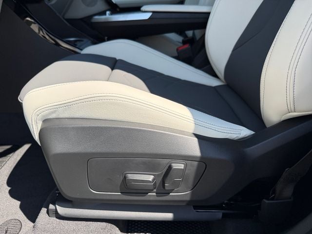2027 BMW X1 xDrive28i