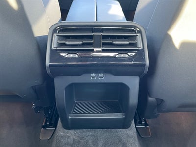 2025 BMW i5 xDrive40