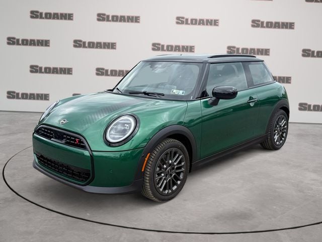 2026 MINI Hardtop Cooper S Signature's photo