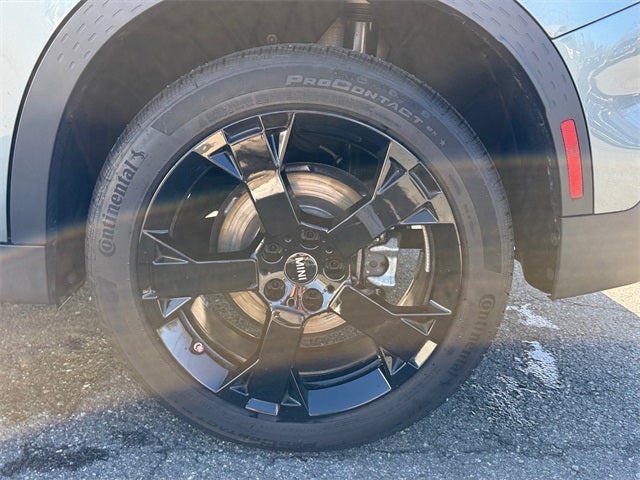 2025 MINI Cooper S Countryman Iconic