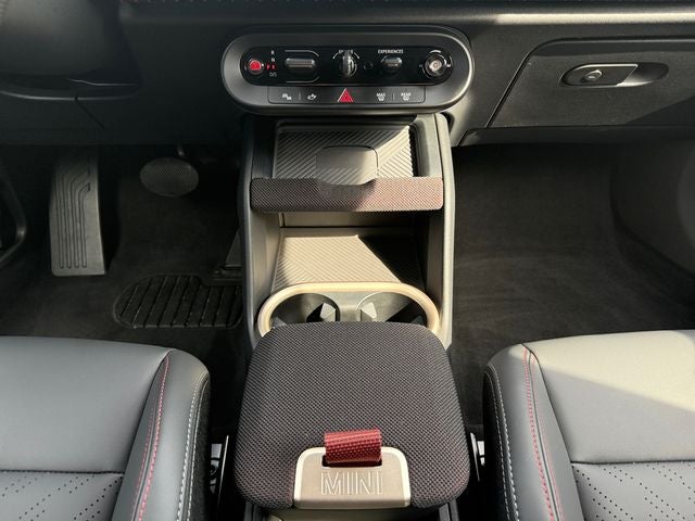 2026 MINI Cooper S Countryman Iconic