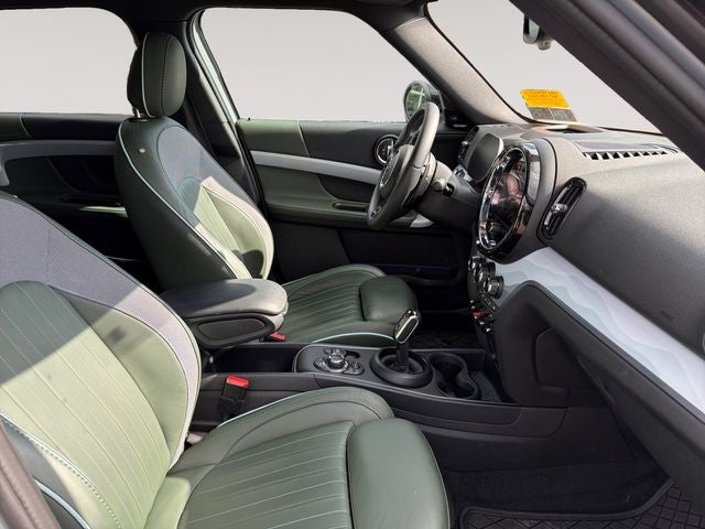 2023 MINI Cooper S Countryman Iconic