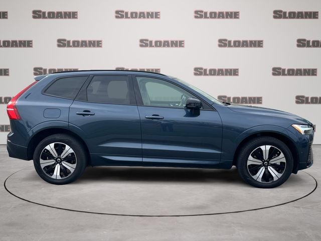 2024 Volvo XC60 Recharge Plug-In Hybrid T8 Plus Dark Theme