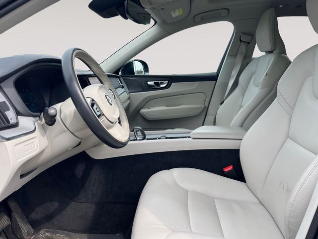 2024 Volvo XC60 Recharge Plug-In Hybrid T8 Plus Dark Theme